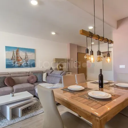 Luxury Sea View Wald Apartment