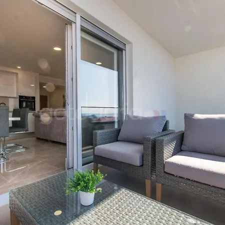 Luxury Sea View Wald Apartment Makarska